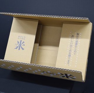 新潟産米用 段ボールケース (米柄)